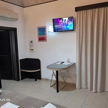 Sylvia Apartment Trapani